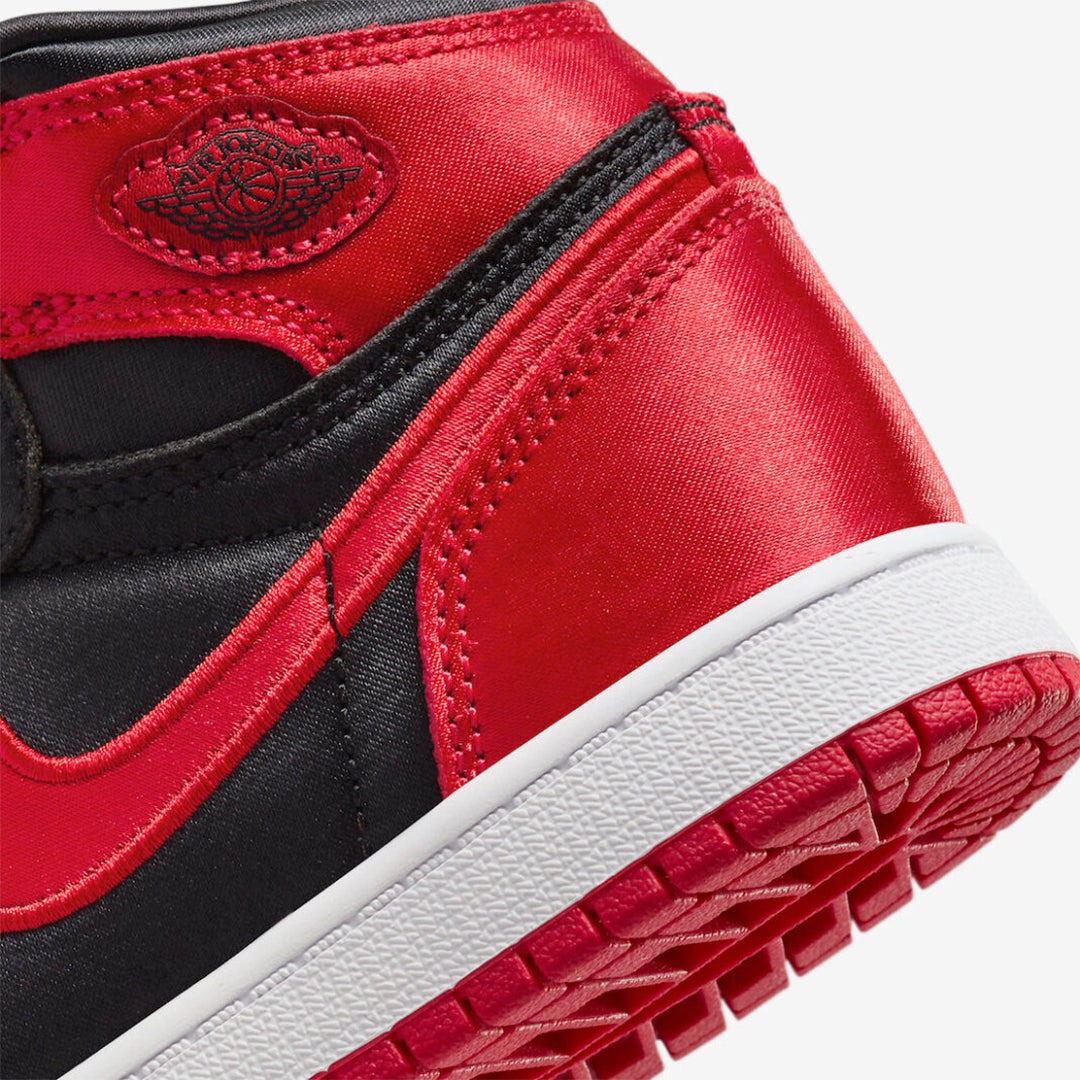 AIR JORDAN 1 HIGH OG WMNS 'SATIN BRED'