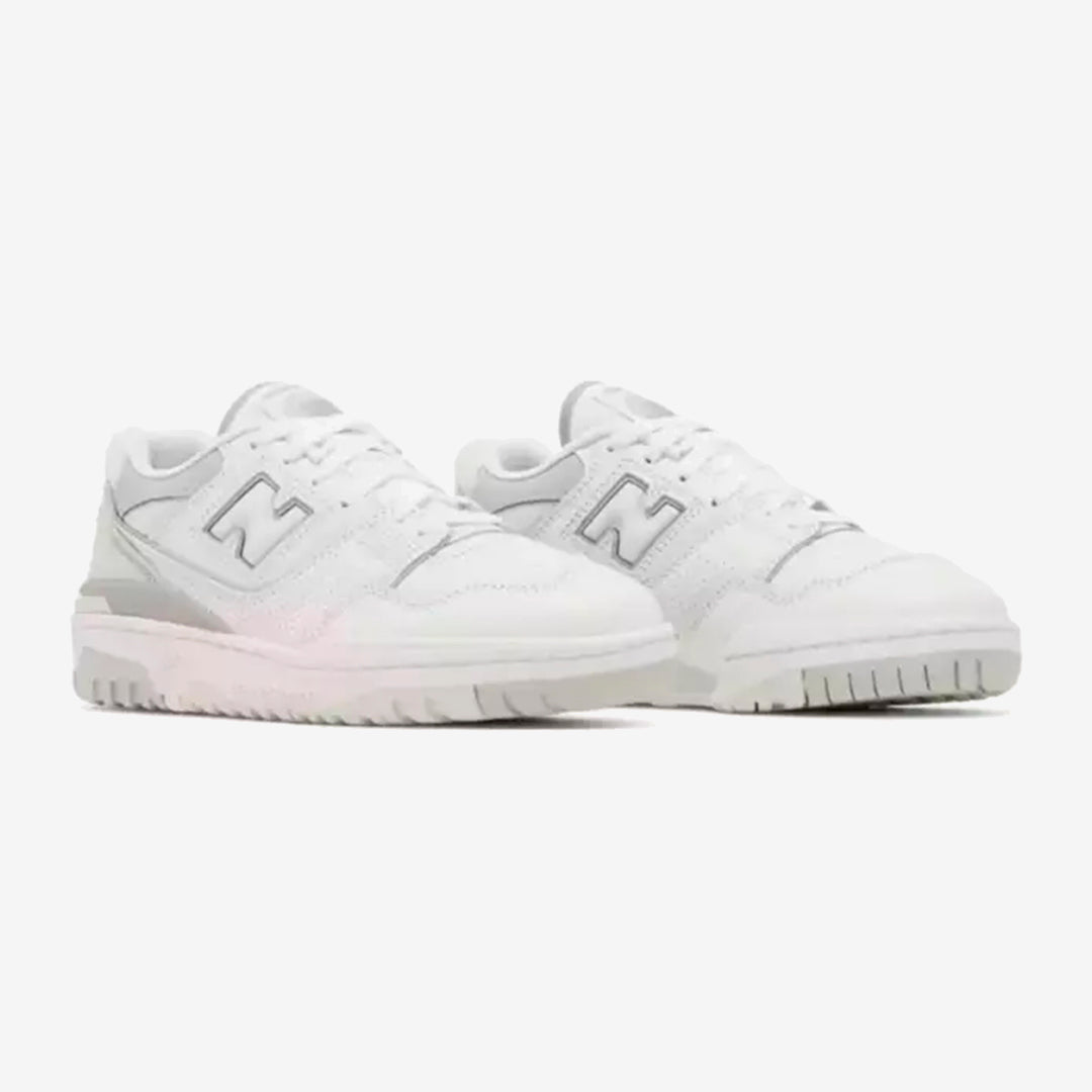 NB 550 'WHITE CLOUDY'