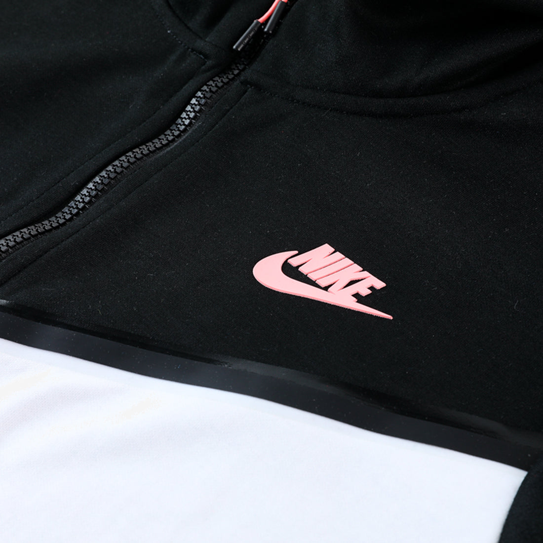 CONJUNTO NIKE TECH FLEECE 'BW SALMON'