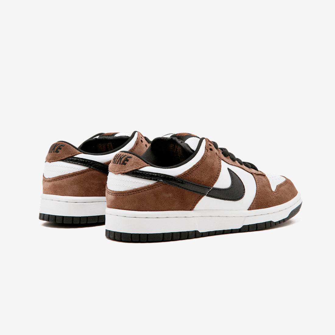 SB DUNK LOW 'TRAIL'