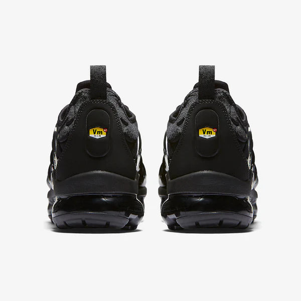 AIR VAPORMAX PLUS 'TRIPLE BLACK'