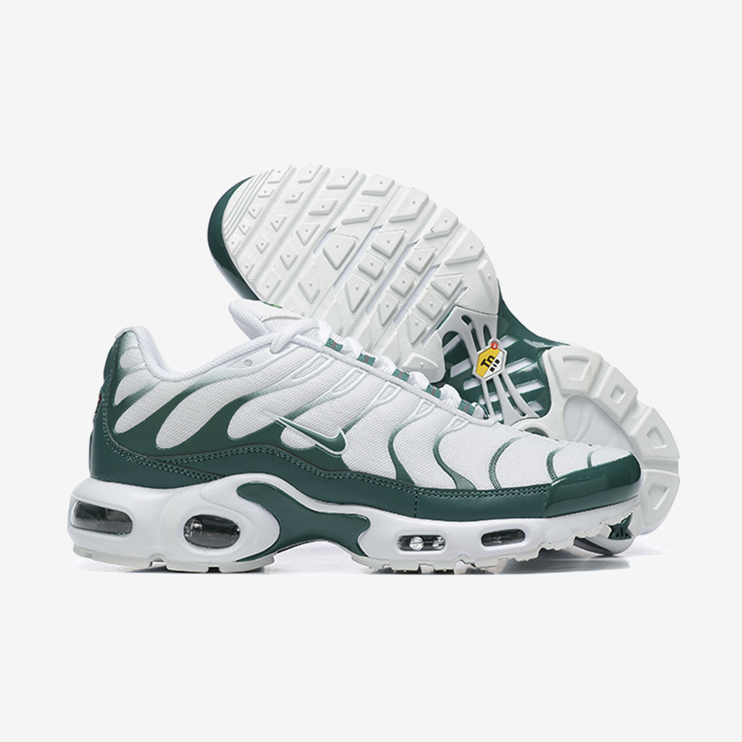 AIR MAX PLUS 'LACOSTE'