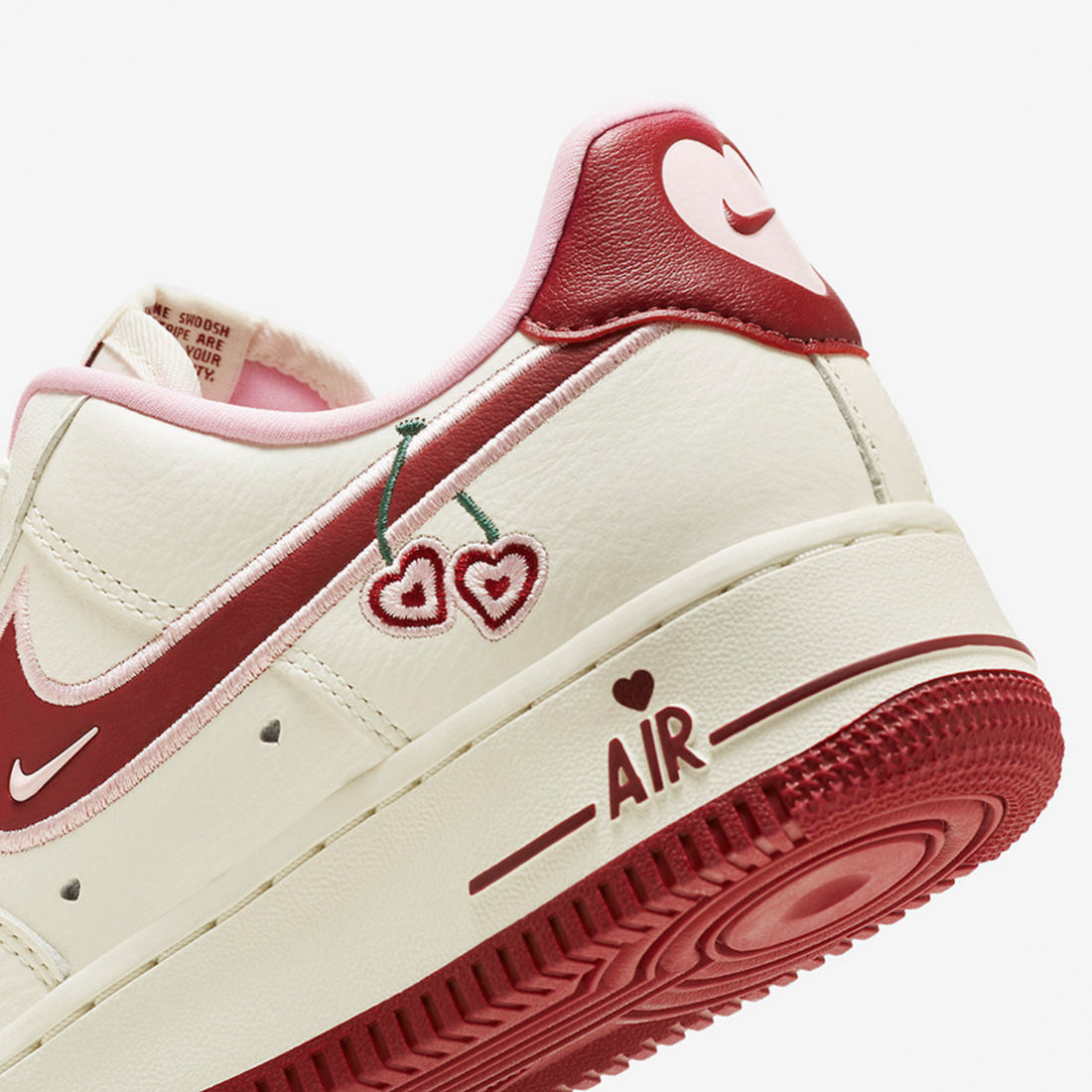 AIR FORCE 1 LOW 'VALENTINE'S DAY'