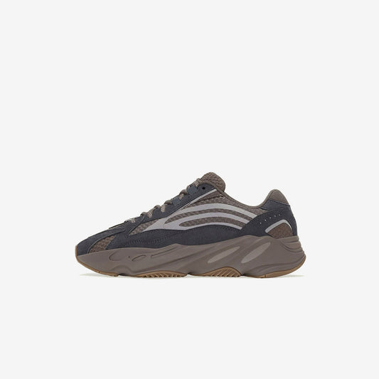 YEEZY BOOST 700 V2 'MAUVE'