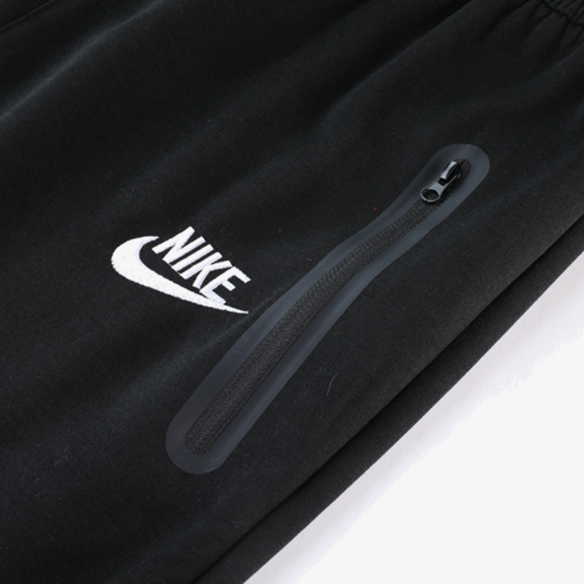 CONJUNTO NIKE TECH FLEECE 'TRIPLE BLACK'