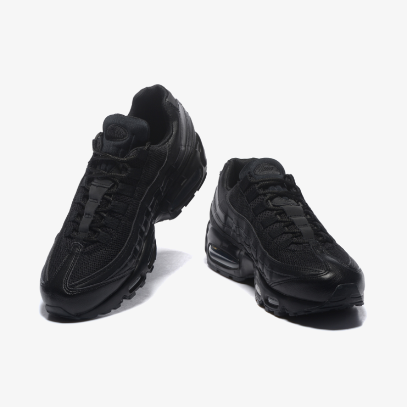 AIR MAX 95 'TRIPLE BLACK'